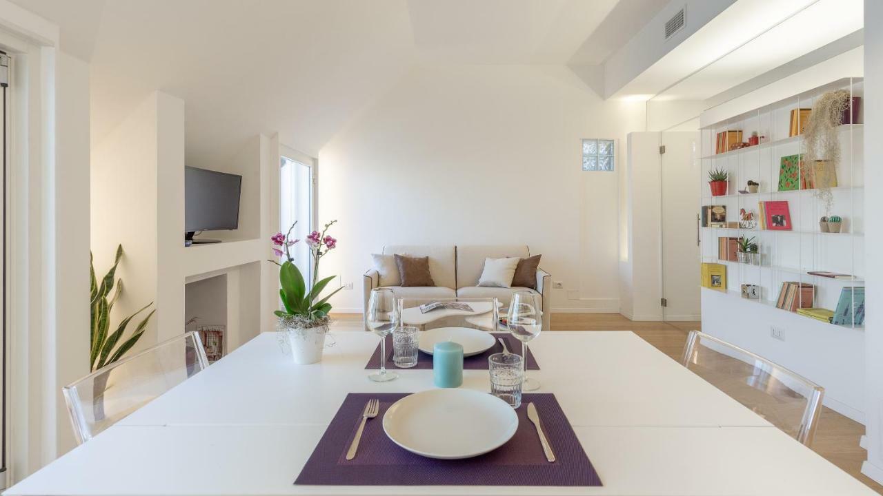 Stunning View Apartment Milan Extérieur photo