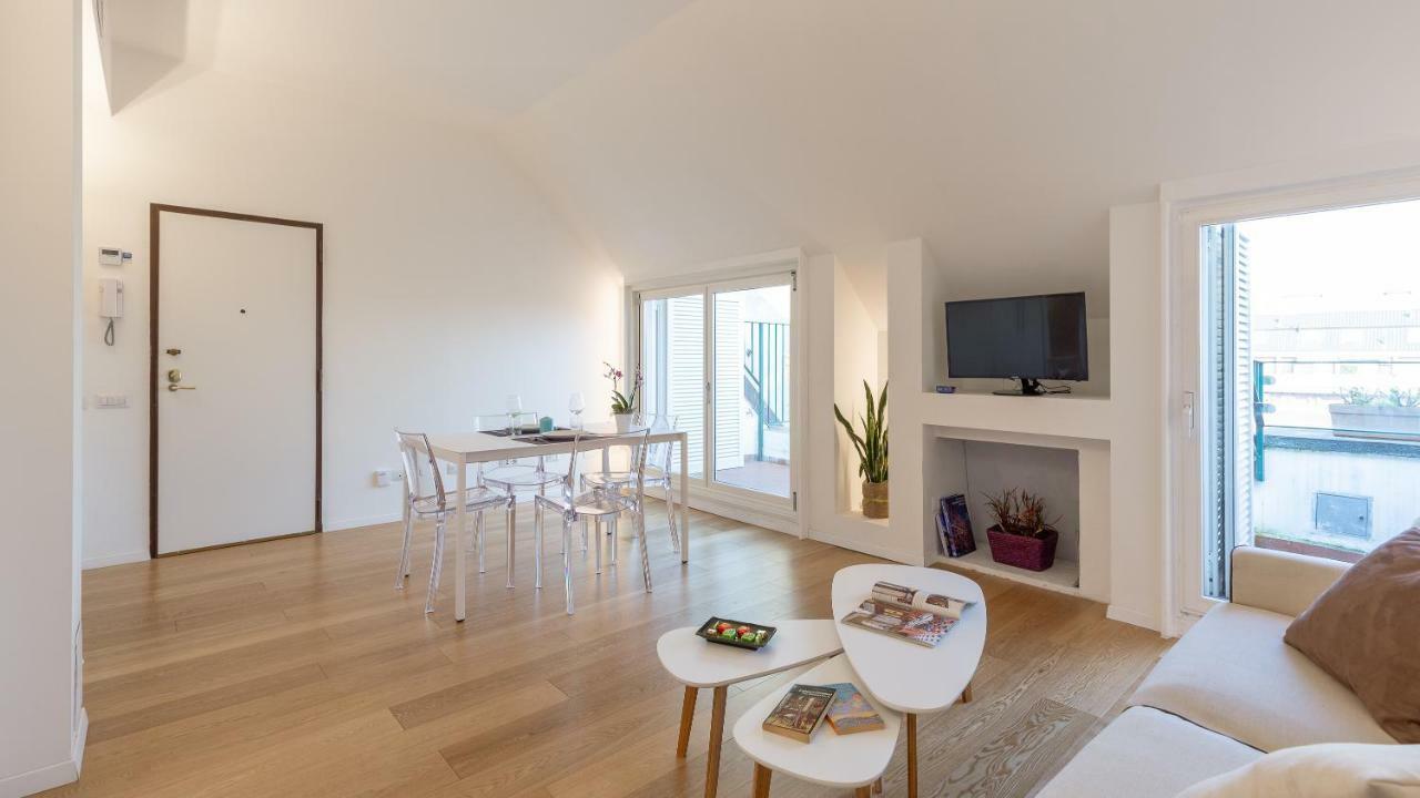 Stunning View Apartment Milan Extérieur photo